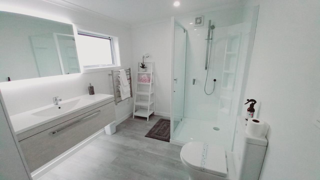 Coromandel Town Harbourside Cottage Luxury Accommodation Ngoại thất bức ảnh