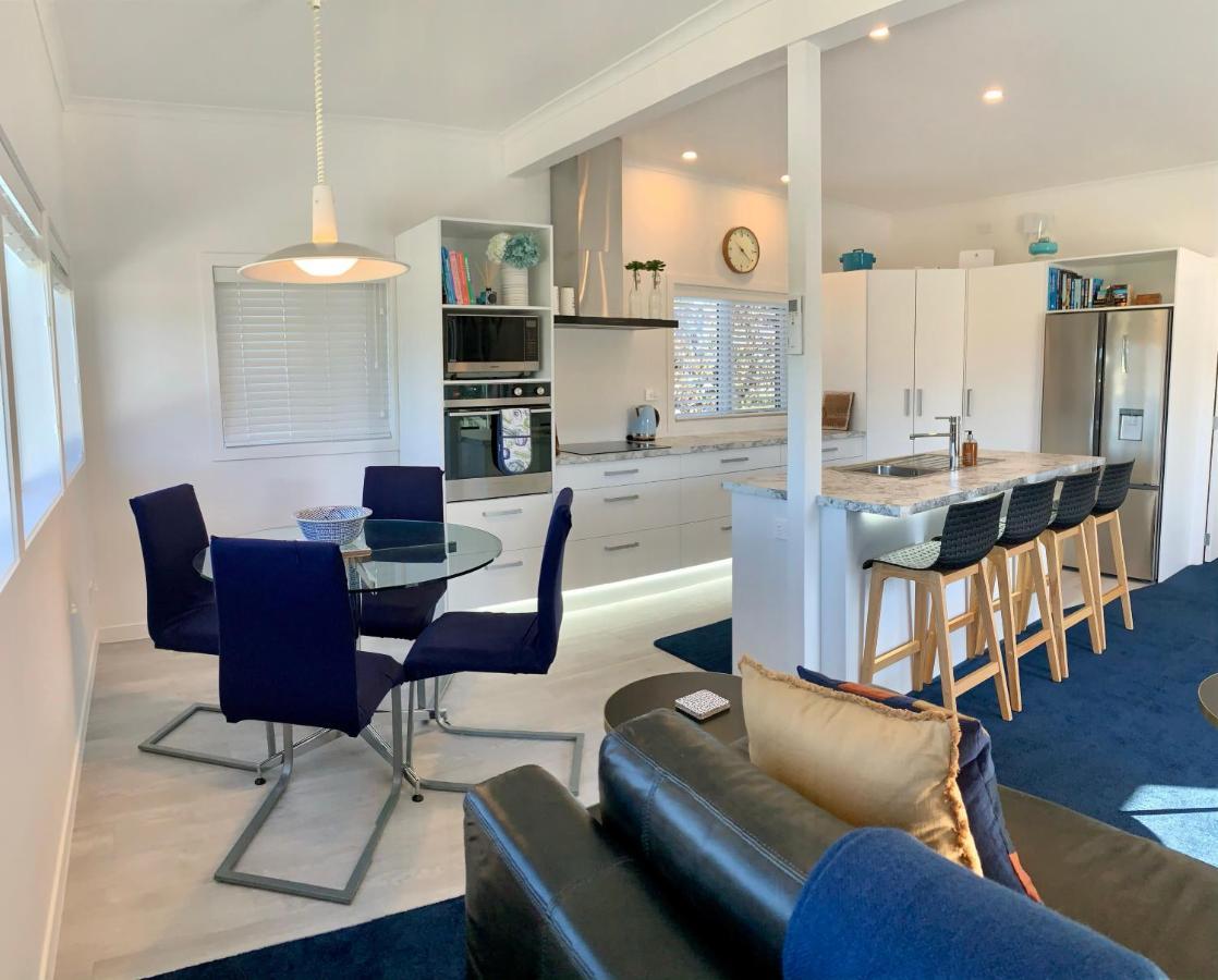 Coromandel Town Harbourside Cottage Luxury Accommodation Ngoại thất bức ảnh